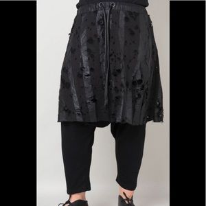 Super cool and comply skirt pants.